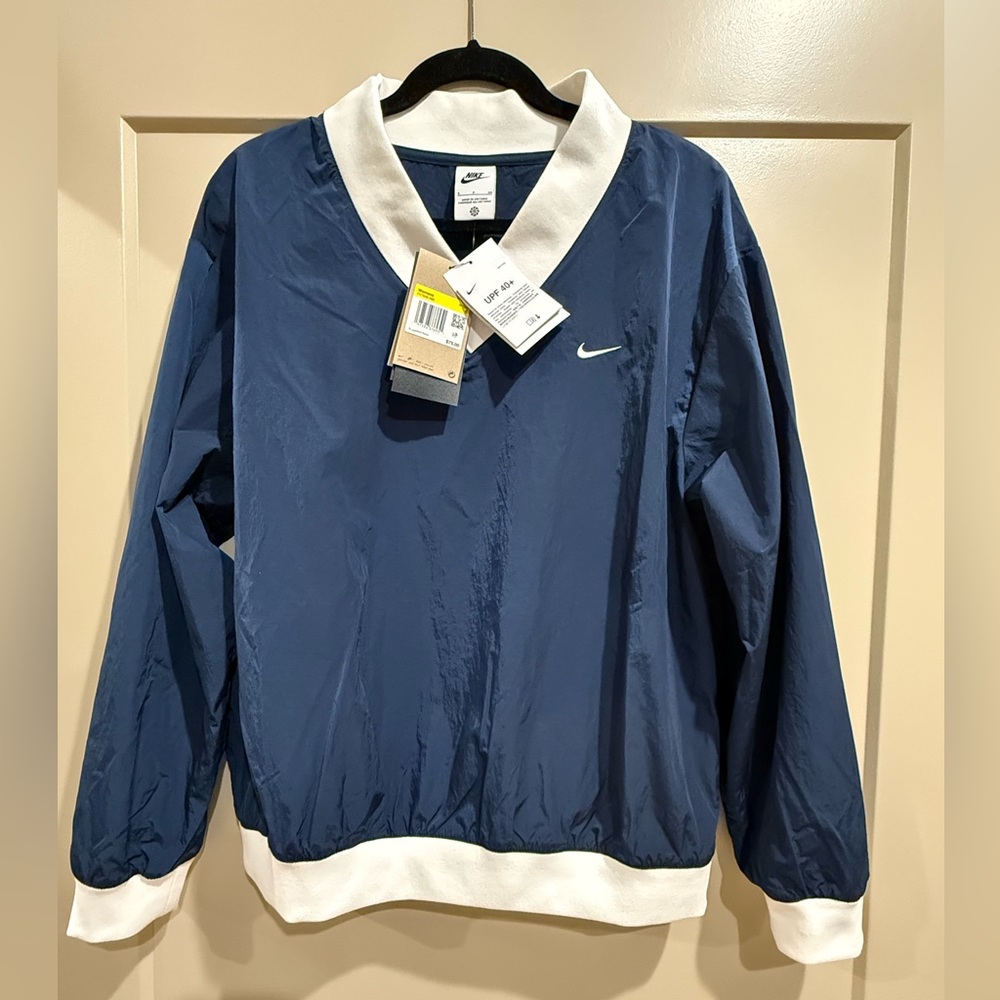 Women’s Nike Navy and White Pullover Top Navy